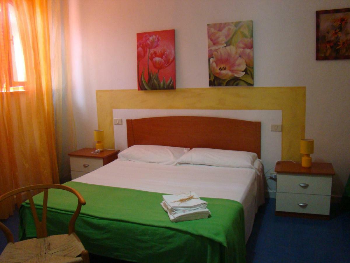 Casa Vacanze Guardamare San Vincenzo Exterior photo